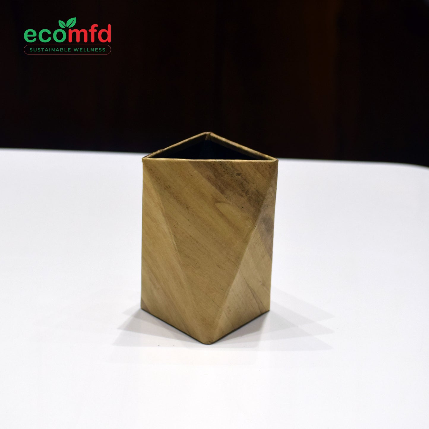 Water Hyacinth Pen Holder
