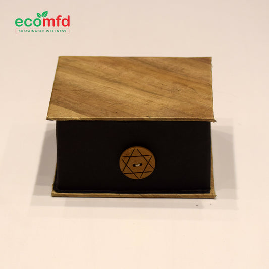 Water Hyacinth Gift Box