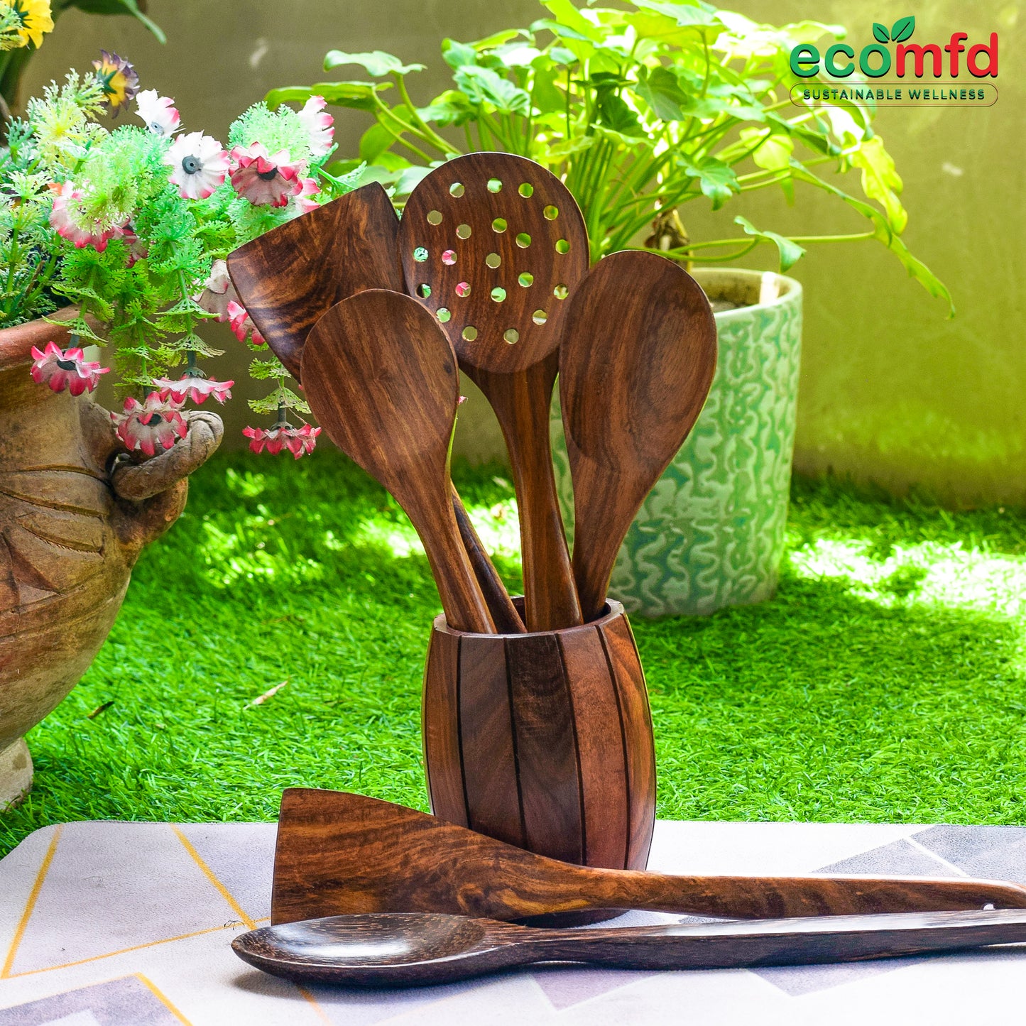 Wooden Cooking Spoons - Set of 6 with barrel